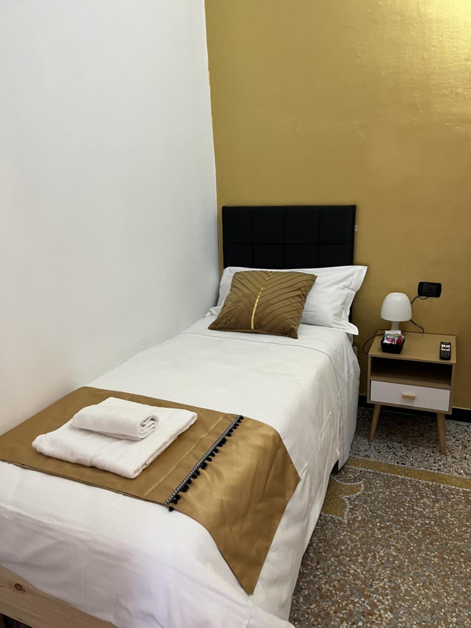 Genova Gold Rooms Génova Exterior foto