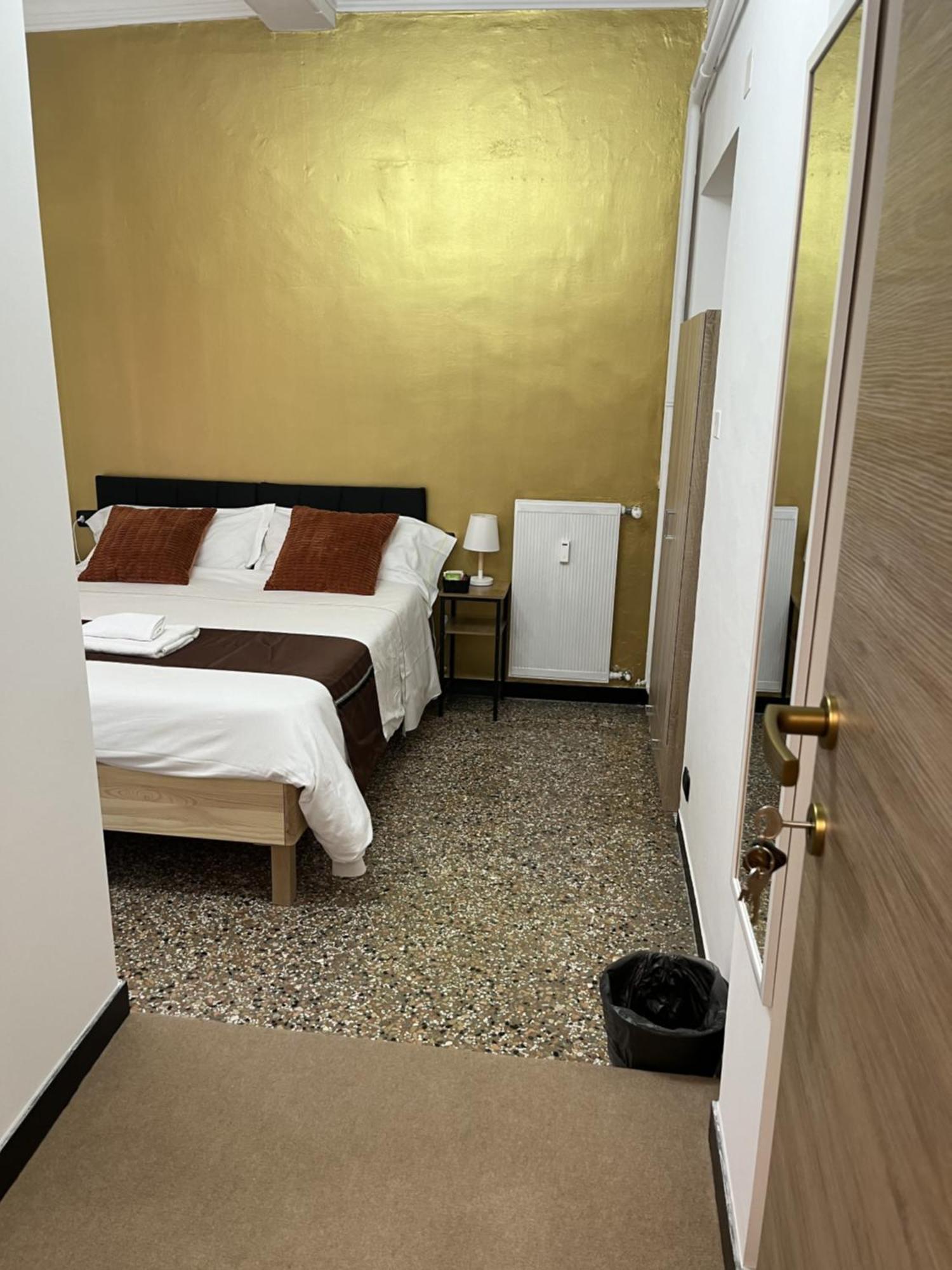 Genova Gold Rooms Génova Quarto foto